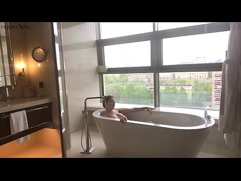 ❤️ Enorme babe die hartstochtelijk haar poesje aftrekt in de badkamer ❤ Porno vk at porn nl.xxxtophd.ru ❌❤
